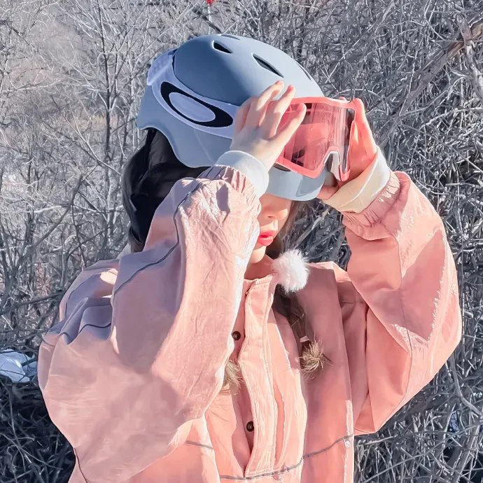 爸妈宠爱养子！断亲后我马上爆身份